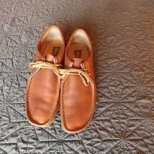 Clarks wallabees step moccasin